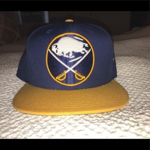 Buffalo Sabres Mitchell & Ness SnapBack hat